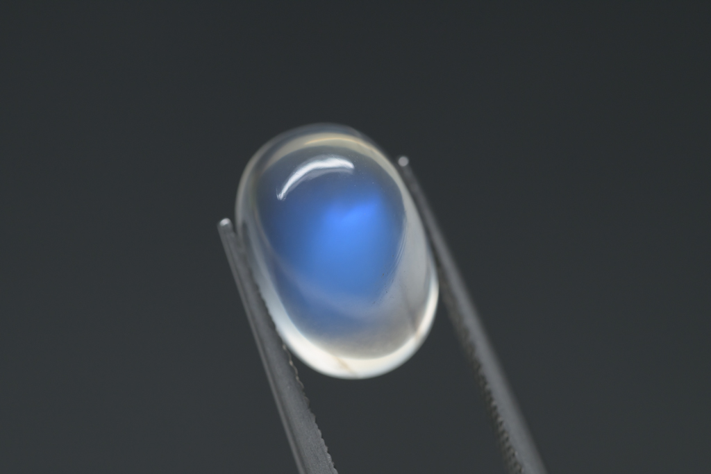 Peristerite 5.51ct / SriLanka