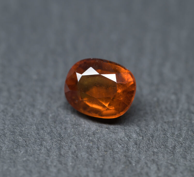 Hessonite Garnet 3.33ct / SriLanka