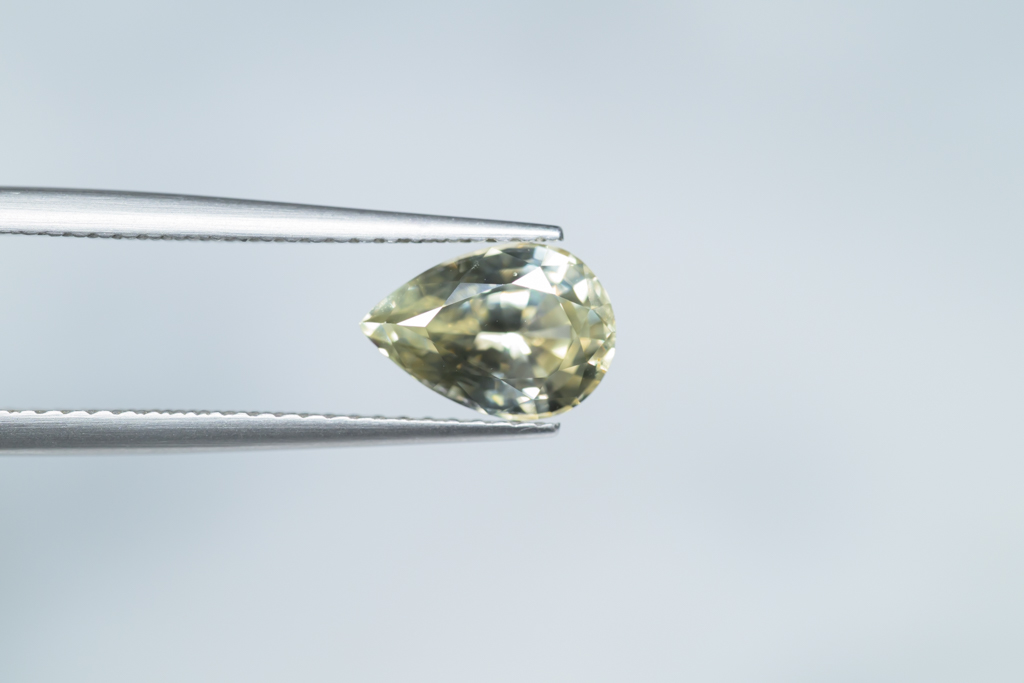 Yellow Sapphire 1.76ct / SriLanka - 画像 (18)